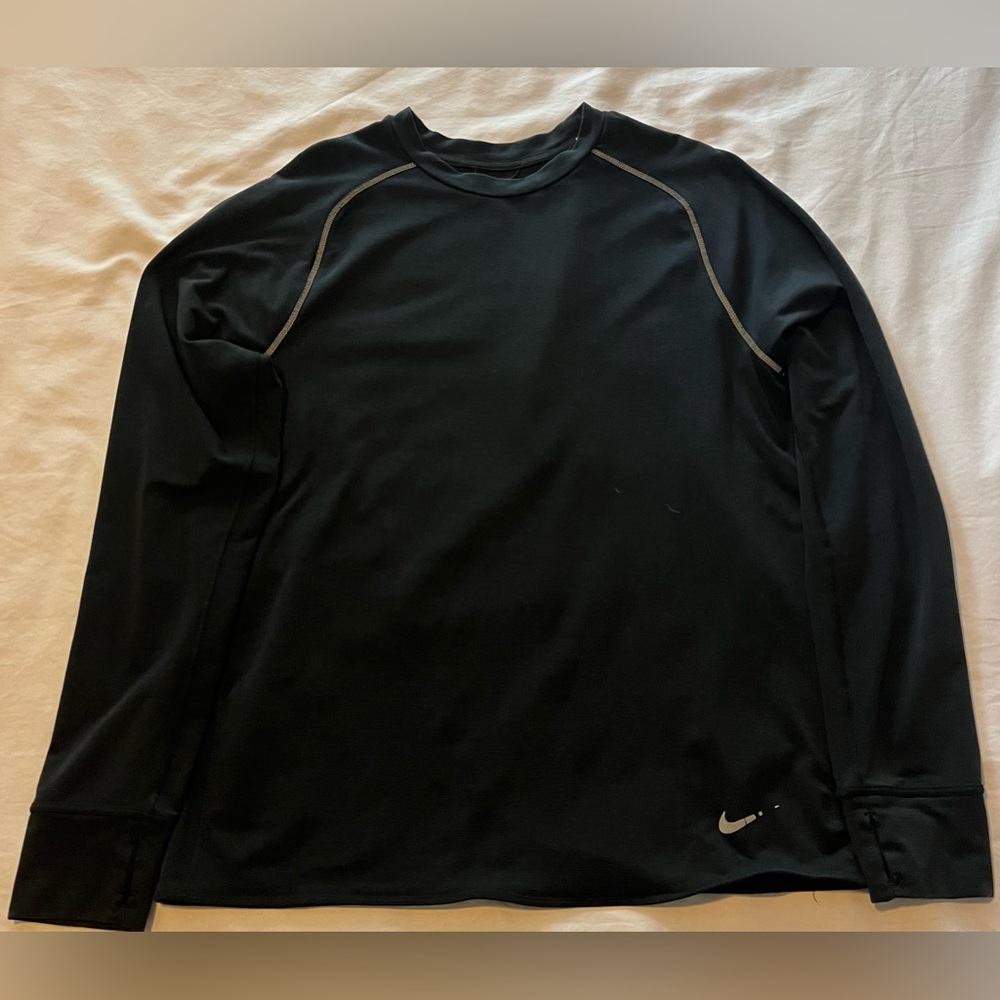 Black Nike running long sleeve
